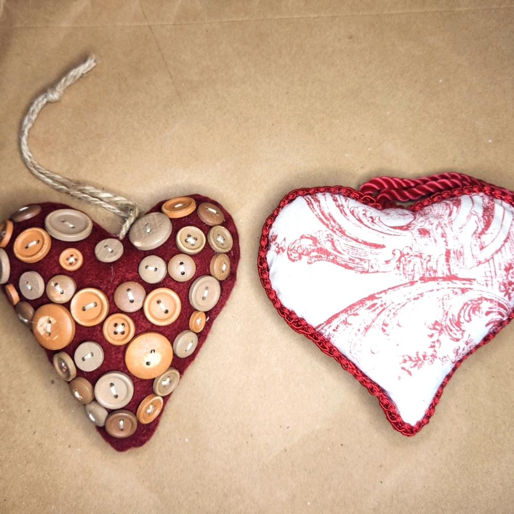 Vintage Country Rustic Christmas Decor 2 Plush Fabric Button Hearts Ornaments